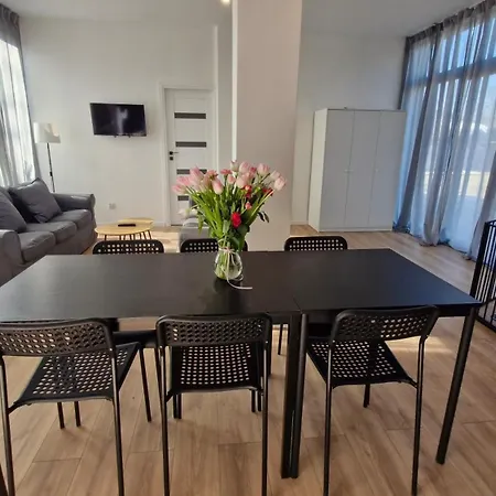 Stodoła Home&chill Dom wakacyjny Wronki (Greater Poland)